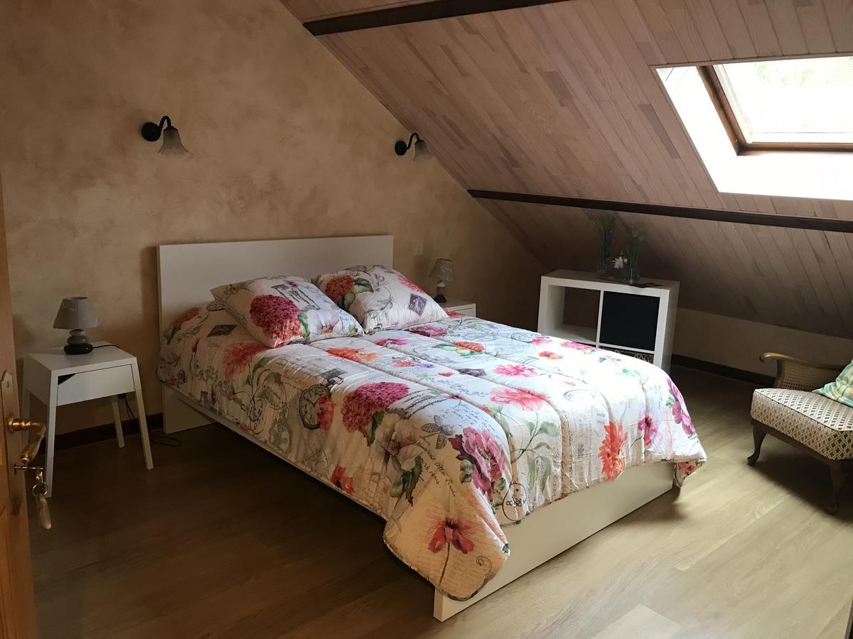 Castelger Bed and Breakfast Vauciennes  Eksteriør billede